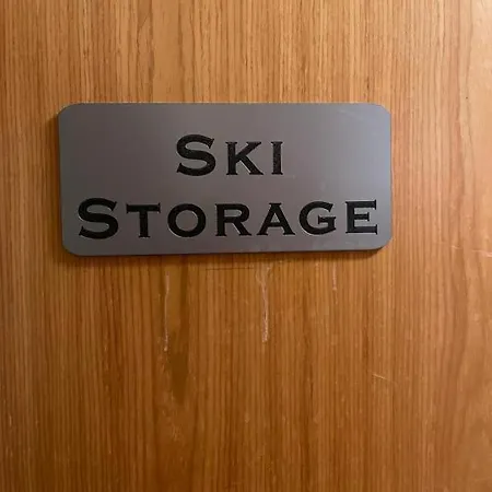 To Four+2 Predela 1 Banszko