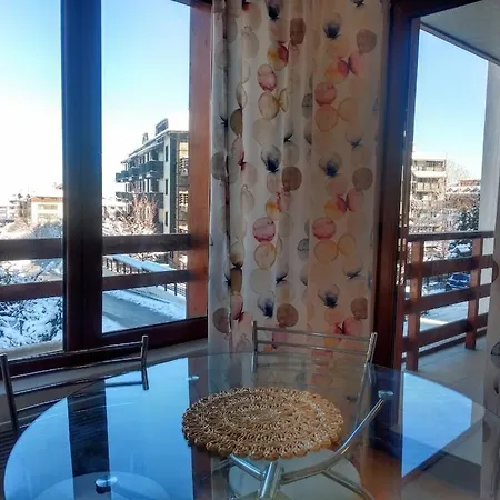 To Four+2 Predela 1 * 班斯科