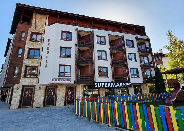 Апартамент To Four+2 Predela 1